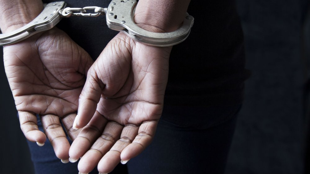 Femme et prison